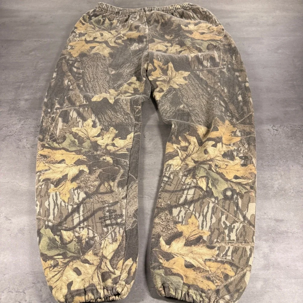 Vintage Jerzees Mossy Oak Camo Leaf Print Sweatpants in Olive and Tan